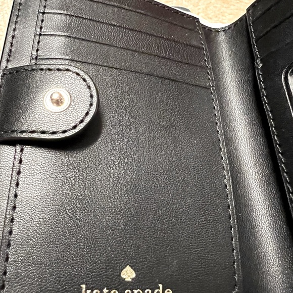 Kate Spade Bi-fold Wallet in Black - Picture 4 of 8